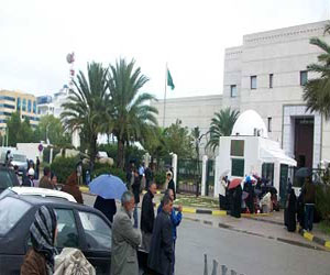   مصر اليوم - سفارة السعودية تشارك في سوق خيري في تونس