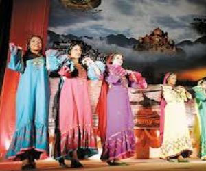   مصر اليوم - فرقة توشكي تشارك في مهرجان أبوجا للفنون الشعبية في نيجيريا