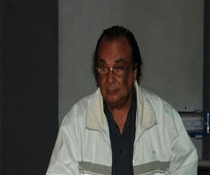   مصر اليوم - وفاة المخرج أحمد زكي عن عمر يناهز الـ80 عامًا