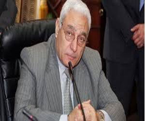   مصر اليوم - رئيس جامعة الازهر يقرر عدم السماح بالمظاهرات والسماح بتدخل الداخلية وهدوء اشتباكات المدينة الجامعية