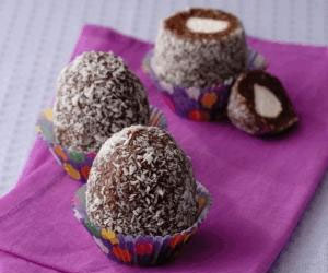   مصر اليوم - كرات الفصح بالمارشمالو وجوز الهند