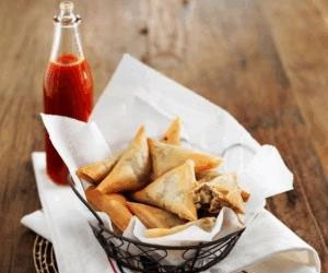   مصر اليوم - سمبوسك باللحم والبطاطا