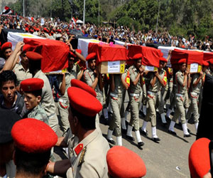   مصر اليوم - حركات وأحزاب تؤكِّد ضرورة القِصاص للجنود المصريِّين