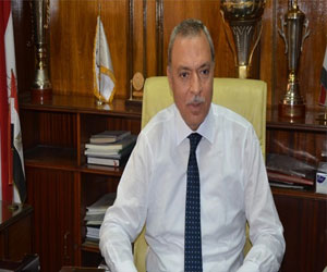   مصر اليوم - محافظ قنا يبحث مع وفد أممي وضع اللاجئين السوريين