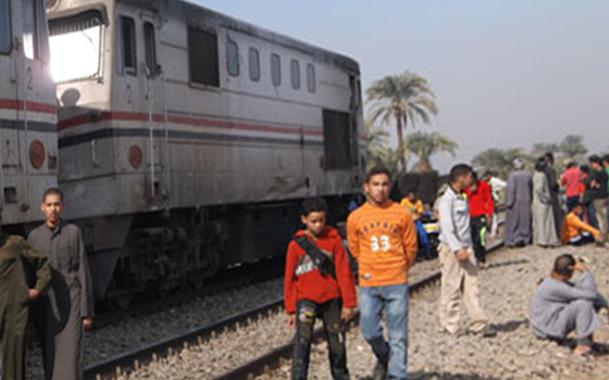   مصر اليوم - محافظ أسيوط يقرر انشاء مدرسة ابتدائية بالقرية وبعض المشاريع