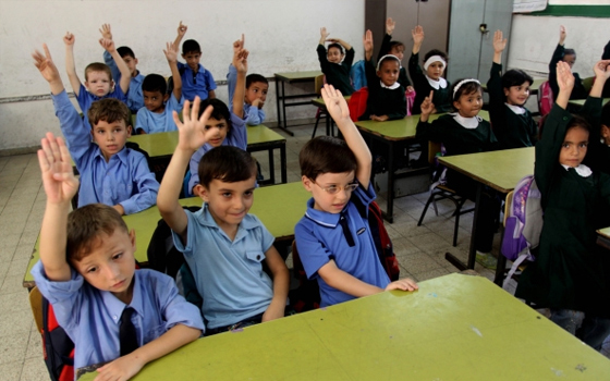   مصر اليوم - أكثر من مليون طالب فلسطينيّ في منازلهم لليوم الثاني على التوالي