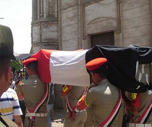   مصر اليوم - تشييع جثمان الشهيد أبو دومة في سوهاج