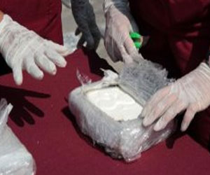   مصر اليوم - ضبط 400 كيلوغرام من المخدرات في سفينة دخلت مياة غانا