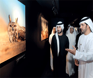   مصر اليوم - جائزة حمدان بن محمد للتصوير تزور مخيم الإمارات للاجئين في الأردن