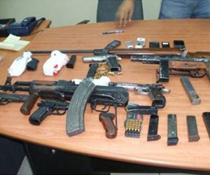 مصر اليوم - ضبط 16 متهمًا بحوزتهم 21 سلاحًا ناريًا في أسيوط