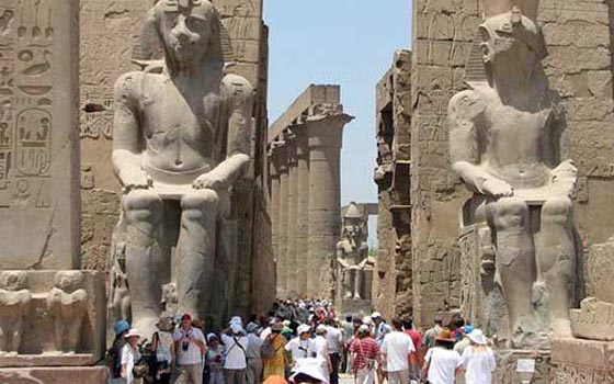   مصر اليوم - 26 دولة تقرر رفع تحذيرات السفر السياحيِّ إلى بعض مناطق مصر الآمنة