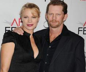   مصر اليوم - زواج ابنة كلينت إيستوود بشقيق الممثل جونا هيل