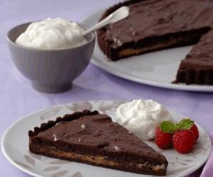   مصر اليوم - تورتة بالشوكولاتة والكراميل