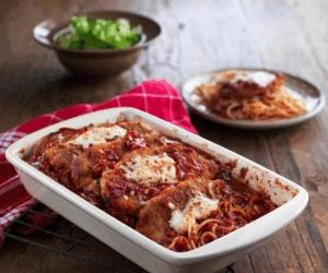   مصر اليوم - لحم العجل الرضيع مع البارميزان