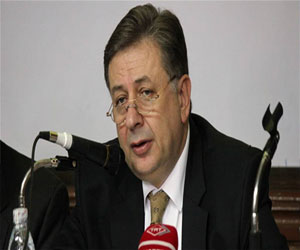   مصر اليوم - سياسيّان يؤكّدان أنّ طرد السّفير بداية للقرار المصري المستقل