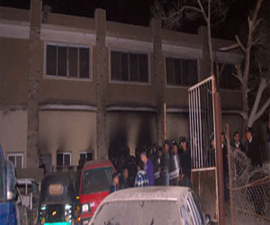   مصر اليوم - تجديد حبس 11 إخوانيًا 15 يومًا لاتهامهم بحرق قسم شرطة التبين