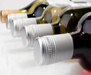   مصر اليوم - مؤسسة بريطانية تدعو إلى فضح الآباء الذين يشترون الخمور لأبنائهم