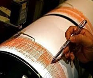   مصر اليوم - زلزالان بقوة 5.3 و5.4 درجات يضربان عند الحدود الإيرانية العراقية