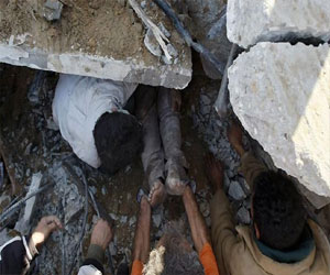   مصر اليوم - مقتل سيِّدة في انهيار جزء من عقار في الإسكندريَّة