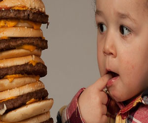   مصر اليوم - الوجبات السريعة تجعل الانسان أقل صبرًا