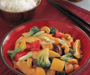   مصر اليوم - الدجاج مع الكاجو والخضار المقلية