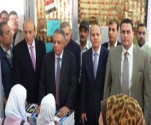   مصر اليوم - وزير التعليم يدشّن مشروع التابلت لطلاب الثانوي من مطروح