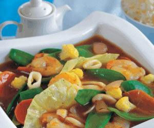   مصر اليوم - القريدس والكالاماري المقلية