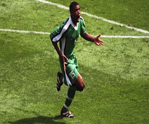 مصر اليوم - صنداي أوليسيه يؤكد أن الرابط النيجيري سيبقى للأبد