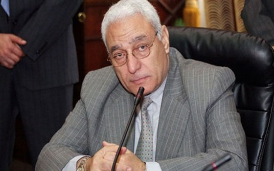   مصر اليوم - رئيس جامعة الأزهر يُؤكِّد أنَّ طلاب الإخوان السَّبب في قرار الاستعانة بالشُّرطة داخل الجامعة