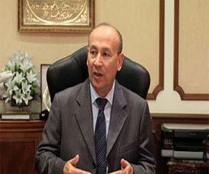   مصر اليوم - وزير الطيران يفتتح مشروعات جديدة في مطار برج العرب