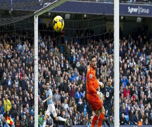 مصر اليوم - نافاس يدخل قائمة أسرع الأهداف في التاريخ