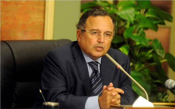   مصر اليوم - فهمي يؤكّد أنّ مصر لن تتهاون مع أحد مهما كان على حساب كرامتها