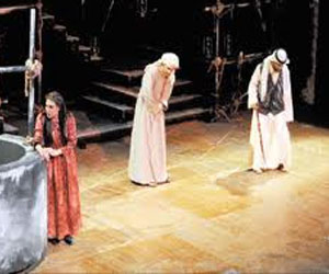   مصر اليوم - نجاح باهر لمسرحية البوشية الكويتية في أيام قرطاج