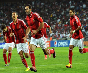   مصر اليوم - مظاهرة في الأهلي لرفض اعتزال أبوتريكة