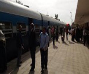   مصر اليوم - مغادرة أول قطار من الأقصر إلى القاهرة بعد توقف أكثر من 100 يومًا