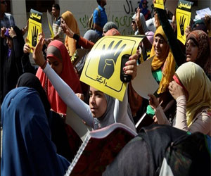   مصر اليوم - مظاهرات في الجامعات بالحجاب الأبيض الخميس