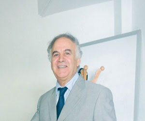 مصر اليوم - أكثر من 50 فرقة تشارك في أضخم سوق للمسرح