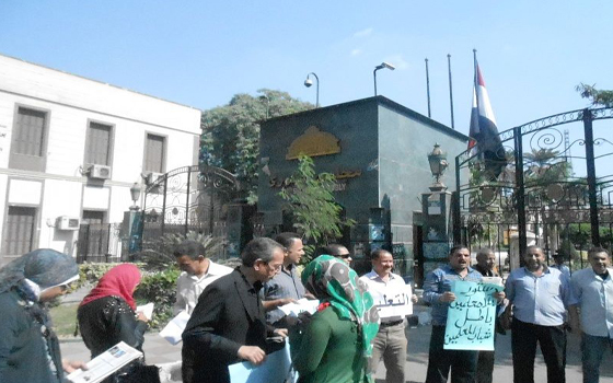   مصر اليوم - خبراء يحذرون من انفراط عِقد الوحدة بين القوى السياسية بعد أحداث مجلس الشورى