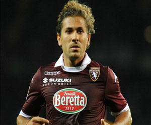 مصر اليوم - مانشستر يونايتد يضع عينًا في الماراتسي لمتابعة تشيرشي