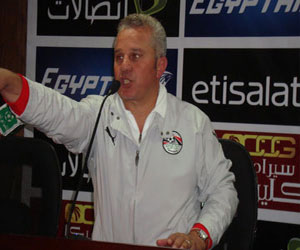   مصر اليوم - شوقي غريب مدربًا لمنتخب مصر لكرة القدم