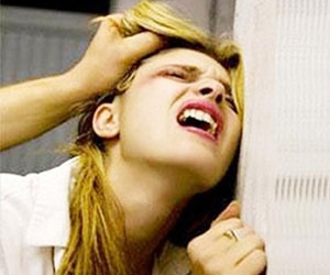   مصر اليوم - سبعٌ من بين عشر ِ سيدات يواجهن العنف البدني أو الجنسي