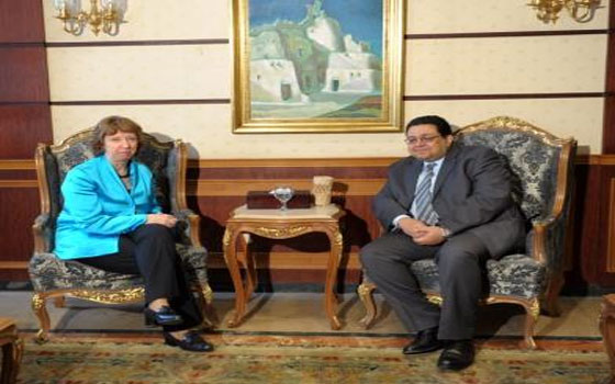   مصر اليوم - بهاء الدين يؤكِّد لمسؤولي الاتحاد الأوروبيِّ إجراء الاستفتاء في يناير المقبل