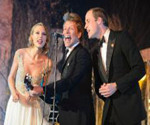   مصر اليوم - الأمير وليام يغني مع تايلور سويفت وبون جوفي