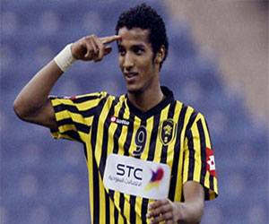   مصر اليوم - هزازي يقود الشباب للفوز على الأهلي في الدوري السعودي