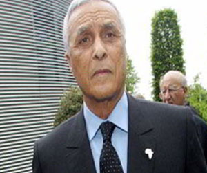   مصر اليوم - الجنرال بن سليمان يعاتب اللاعبين على الهزائم المتتالية للجيش