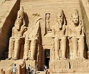   مصر اليوم - خبير سياحي يؤكّد المردود الإيجابي لعودة السياحة الإسبانيّة إلى الأقصر