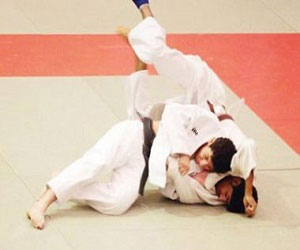   مصر اليوم - جودو الشباب أبطالاً للمملكة للأندية النخبة للناشئين