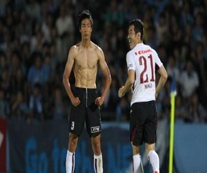 مصر اليوم - فريق فيسيل كوبي ينهي علاقته ببالوتيلي اليابان