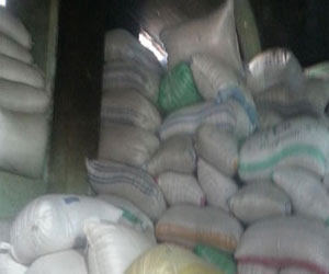   مصر اليوم - ضبط 85 طن أرز بالدقهلية تم تخزينها بالمخالفة للقانون