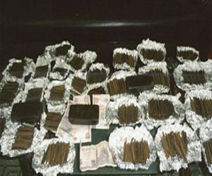   مصر اليوم - سقوط عاطل يتاجر فى المواد المخدرة في عين شمس